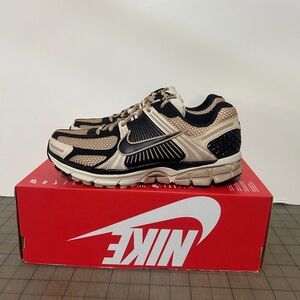 Nike Zoom Vomero 5 ‘Sanddrift’ Womens
